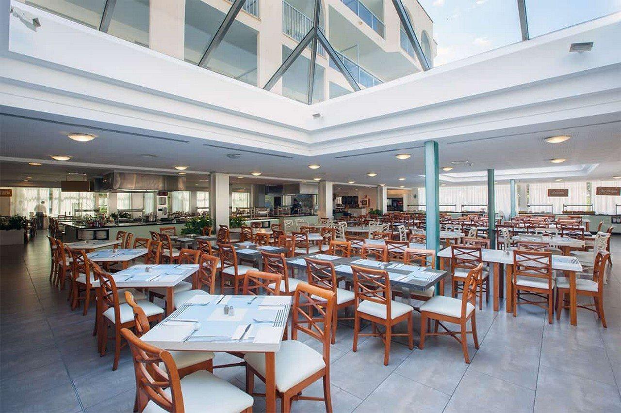 Grupotel Alcudia Pins Can Picafort  Exterior photo