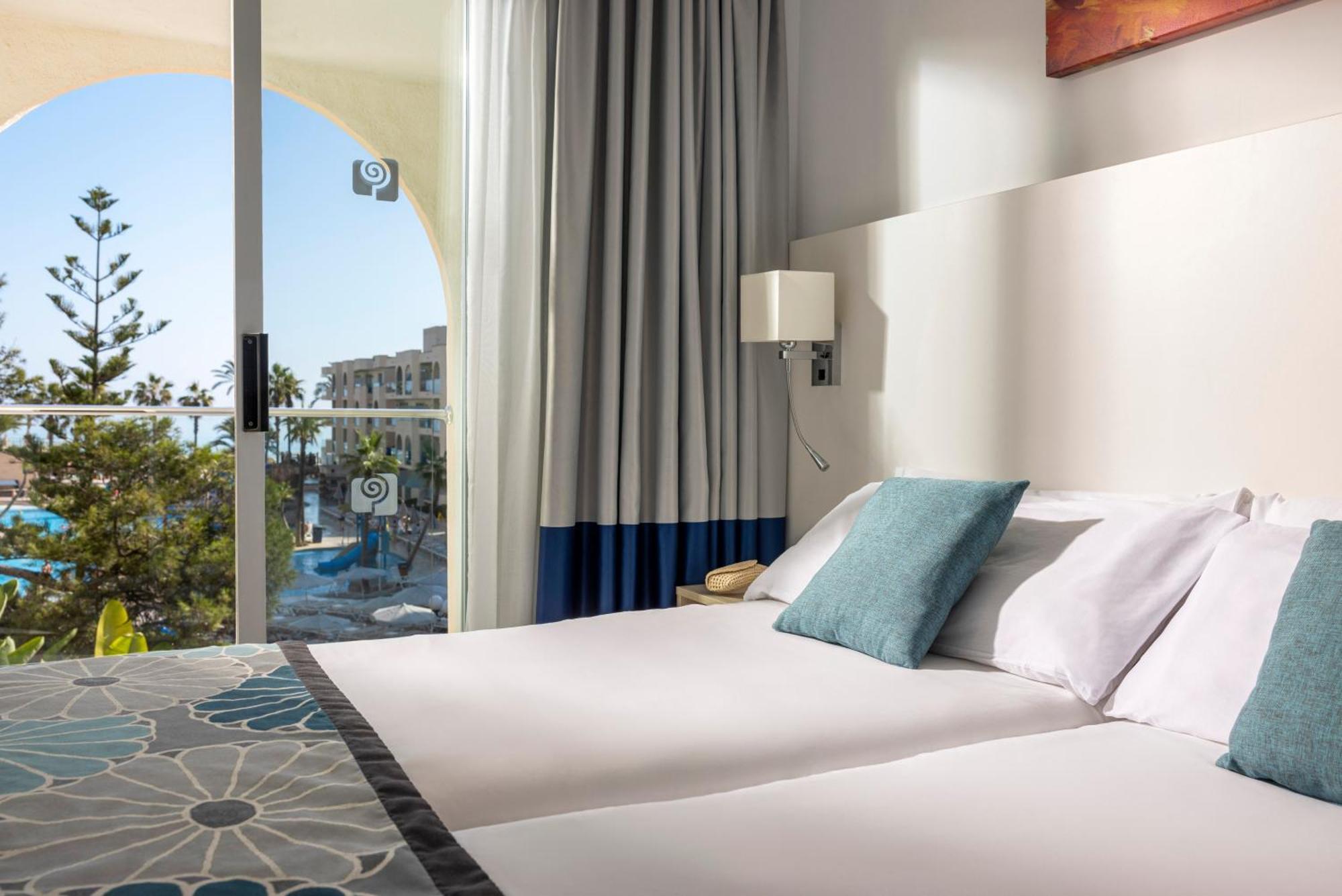 Grupotel Alcudia Pins Can Picafort  Exterior photo