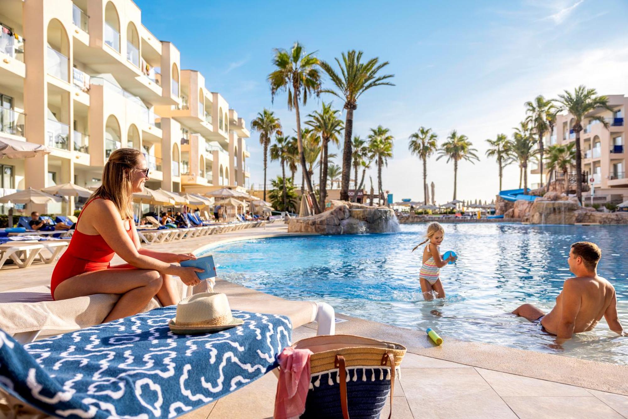 Grupotel Alcudia Pins Can Picafort  Exterior photo