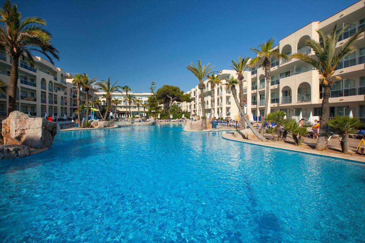 Grupotel Alcudia Pins Can Picafort  Exterior photo